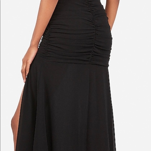 🌸EXPRESS RUCHED MAXI DRESS🌸 - Picture 4 of 4